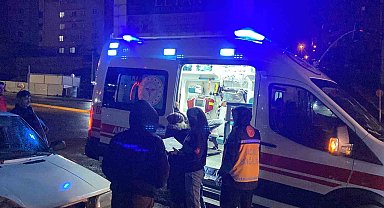 Pikap ile otomobil çarpıştı: 1 hafif yaralı