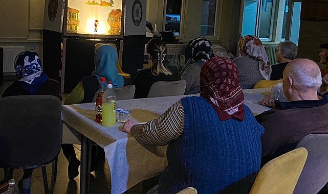 Polis huzurevinde kalan vatandaşlarla iftarda bir araya geldi