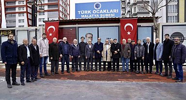 Prof. Dr. Geçit, "Geleceğimiz için doğru karar vermemiz gerekiyor"