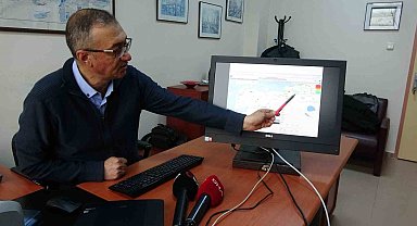 Prof. Dr. Süha Özden: "Bu bölge üzerinde 7'den büyük deprem her zaman olma olasılığını taşıyor"