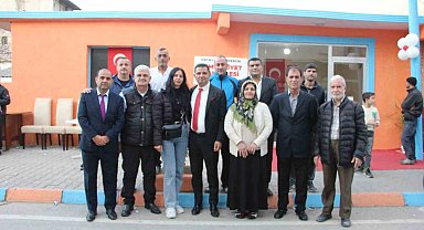 "Belediye başkanı gibi çalışacağım" diyen muhtar adayı, kimsesizlere umut olmak için ilk adımını attı