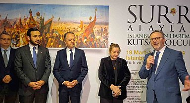 "Surre Alayları: İstanbul'dan Haremeyn'e Kutsal Yolculuk" sergisi açıldı