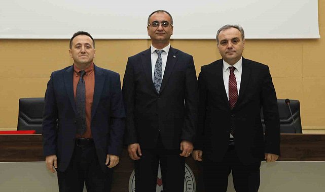Rektör Prof. Dr. Altun: "Binanın yüksekliği arttıkça izolatör kullanımı sıkıntıya girer"