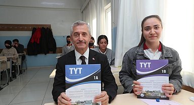 Şahinbey Belediyesi öğrenci ve vatandaşlara 15 milyon kitap dağıttı