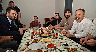 Sahurda menemen Başkan Aktaş'tan