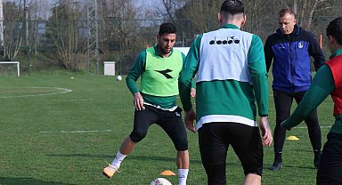 Sakaryaspor, Adanaspor mesaisine başladı