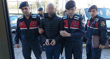 Samsun'da 1'i kadın 2 kişiye uyuşturucu ticaretinden gözaltı