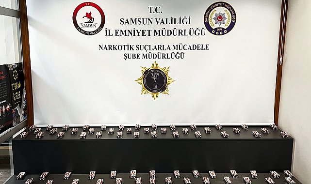 Samsun'da 2 kişi 4 bin 421 adet sentetik ecza ile yakalandı