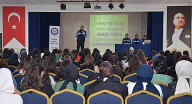 Samsun'da özel güvenlik görevlilerine "Dolandırıcılık Bilgilendirme Eğitimi"