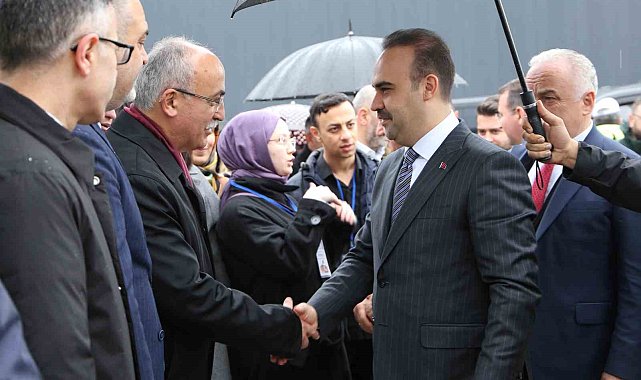 Sanayi ve Teknoloji Bakanı Kacır: "Teknoloji geliştirme bölgelerini 22 yılda 2'den 101'e yükselttik"