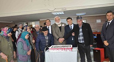 Sandıklı'da Yaşlılar Haftası kutlandı