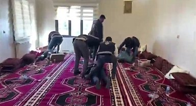 Şanlıurfa'da telefon dolandırıcılığı operasyonu: 5 tutuklama
