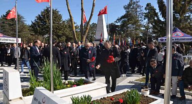 Şehitler Bafra'da dualarla anıldı