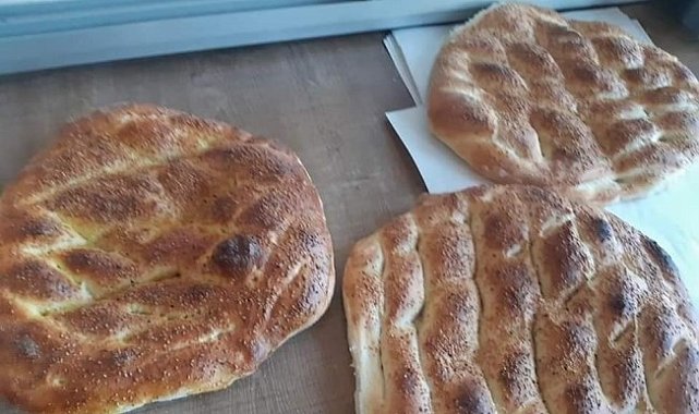 Selendi'de ramazan pidesinin fiyatı belli oldu