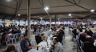 Servi, Gaybiefendi, Meydan ve Ali Paşa mahallesi sakinlerine iftar
