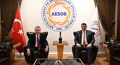 Servisçi esnafından Başkan Böcek'e destek