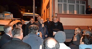 Sezer, Kavaklık sakinlerine Kentsel Dönüşüm Projesi'ni anlattı