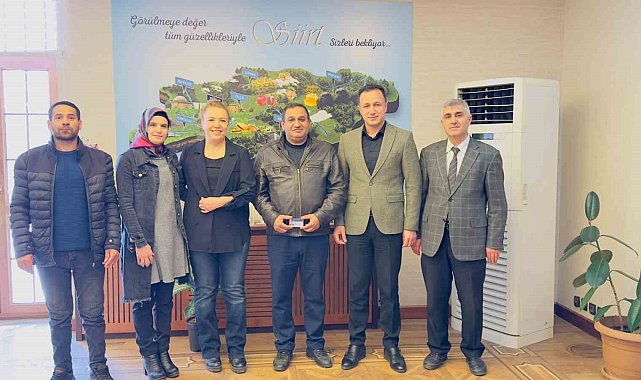 Siirt'te 3 ustaya sanatçı kimliği verildi