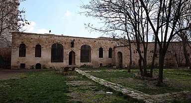 Silvan'da tarihi Ali Ağa Konağı turistlerin uğrak noktası haline geldi