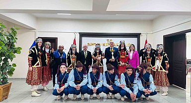 Sincan Kaymakamı Kılıç okul sporlarında birinci olan öğrencileri ağırladı