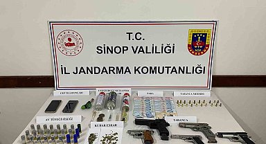 Sinop'ta 6 ayrı adres ve 3 araca eş zamanlı operasyon