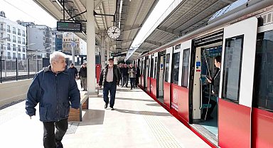 Sirkeci -Kazlıçeşme Raylı Sistem Hattı'nı bir haftada 80 bin yolcu kullandı
