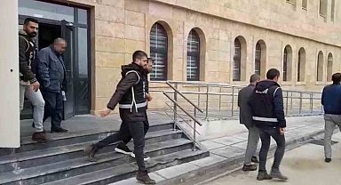 Şırnak'ta Nevruz kutlamalarında olaylara karışan şüphelilere eş zamanlı operasyon: 45 gözaltı