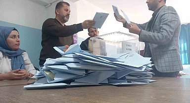 Şırnak'ta oy kullanma işlemi sona erdi, gözler seçim sonuçlarında