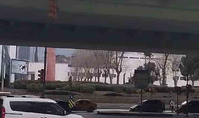 Şişli'de kadın viyadükten aşağıya atladı, son anda yatağa düştü: O anlar kamerada