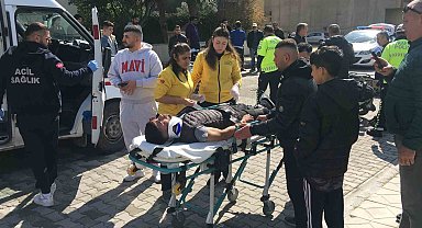 Söke'de motosikletler çarpıştı: 2 yaralı