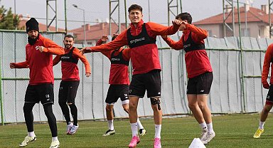 Son antrenmanını yapan Boluspor, İzmir'e yola çıktı
