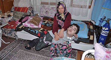 Soyadı gibi kahraman