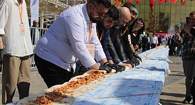 Tanıtım bahane, kebap ve şırdan şahane