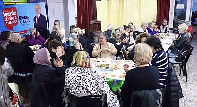 Tarihi ve doğal güzellikleri ile hayran bırakan Amasra'da bin 500 kişiye iftar verildi.
