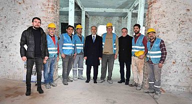 Tarihi yapıda hummalı çalışma