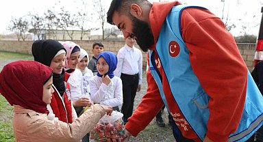 TDV'den Azerbaycan'da yaşayan Ahıska Türkleri'ne yardım eli