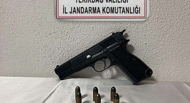 Tekirdağ'da ruhsatsız tabancalar ele geçirildi