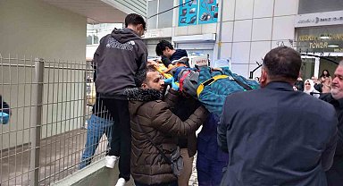 Temizlik yaptığı çatıdan düşerek hayatını kaybetti