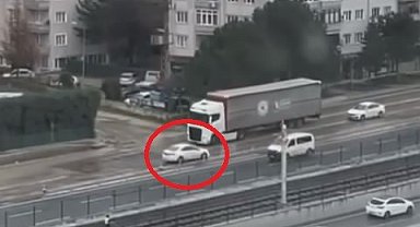 Ters şeritten böyle ilerlemeye çalıştı...
