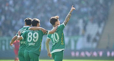 TFF 2. Lig: Bursaspor: 2 - Serik Belediyespor: 2