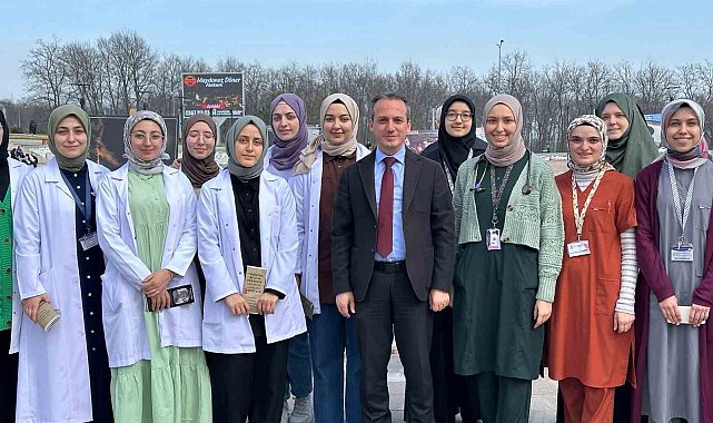 Tıp öğrencilerinden "İnsanlığa Beyaz Çağrı"