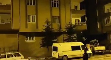 Tokat'ta davulcunun uğramadığı sitenin sakini komşularını bağırarak sahura kaldırdı