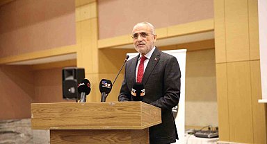 Topçu: "Kırım Tatarsız, Tatar Kırımsız olamaz"