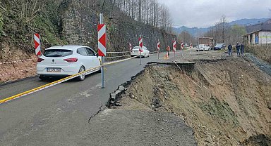 Trabzon'da karayolunda heyelan