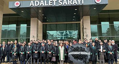 Trabzonlu avukatlardan, Fenerbahçe maçı sonrası yaşanan tutuklamalara sessiz protesto
