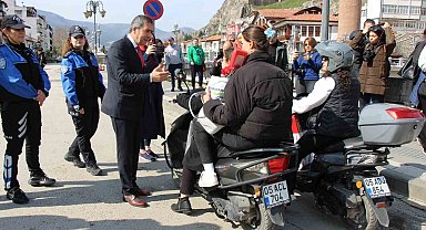 Trafik denetimi yapan Amasya Emniyet Müdürü Kurt: "Kadın sürücüler daha dikkatli"