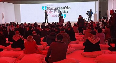 TRT'nin "Ramazan'da Bir Filistin Gecesi" etkinliğinin ilki düzenlendi
