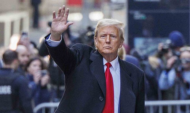 Trump'a "sus payı" ödediği suçlamasıyla hakkında açılan ceza davasında konuşma yasağı getirildi