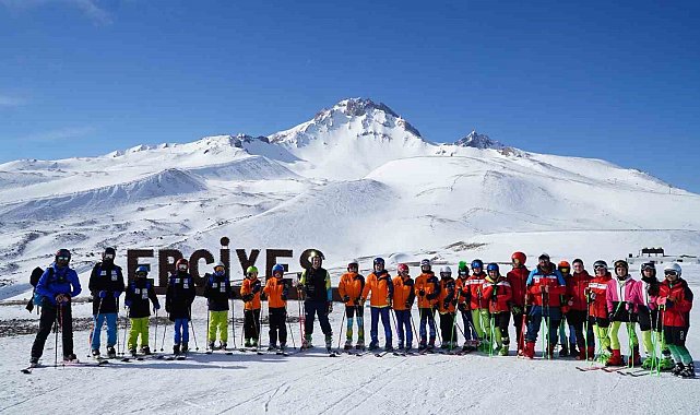 Türk Dünyası'ndan sporcuları buluşturan Erciyes Türksoy Kupası tamamlandı