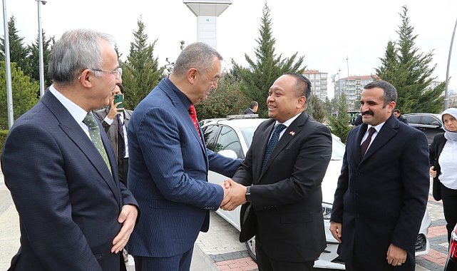 Türkiye Endonezya Kayseri İş Forumu KAYSO'da Düzenlendi